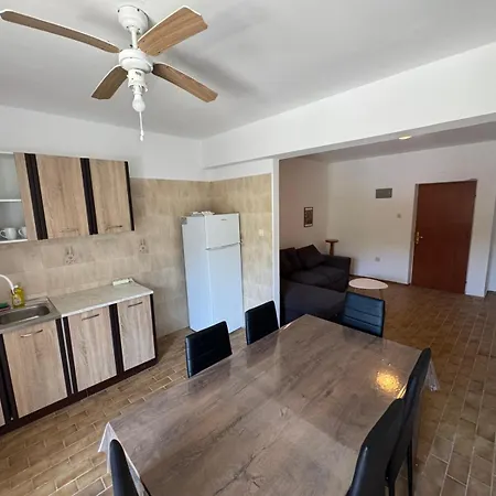 Apartament Prosika *